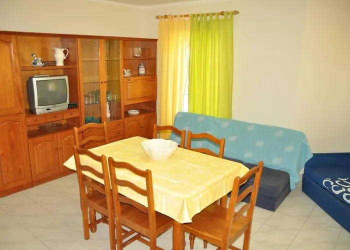 Casa Anabela - *