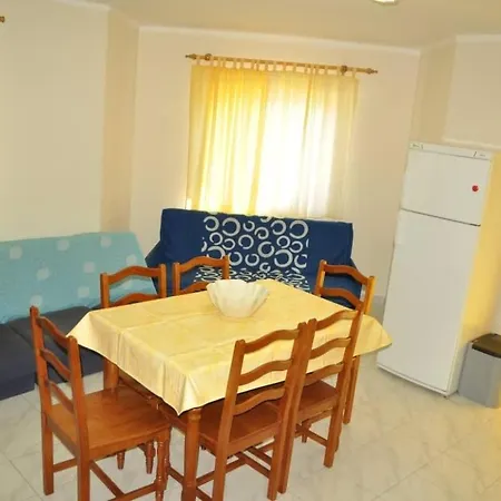 Casa Anabela - *